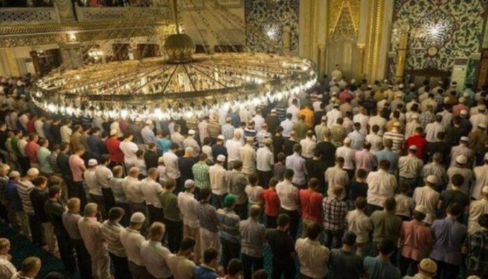 Ramazan Bayramı namazı saat kaçta? 2025 İstanbul, Ankara, İzmir ve tüm illerin bayram namazı saatleri